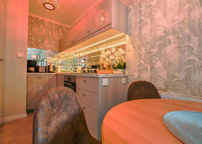 Daire Citystay Nadmotlawie Estate *